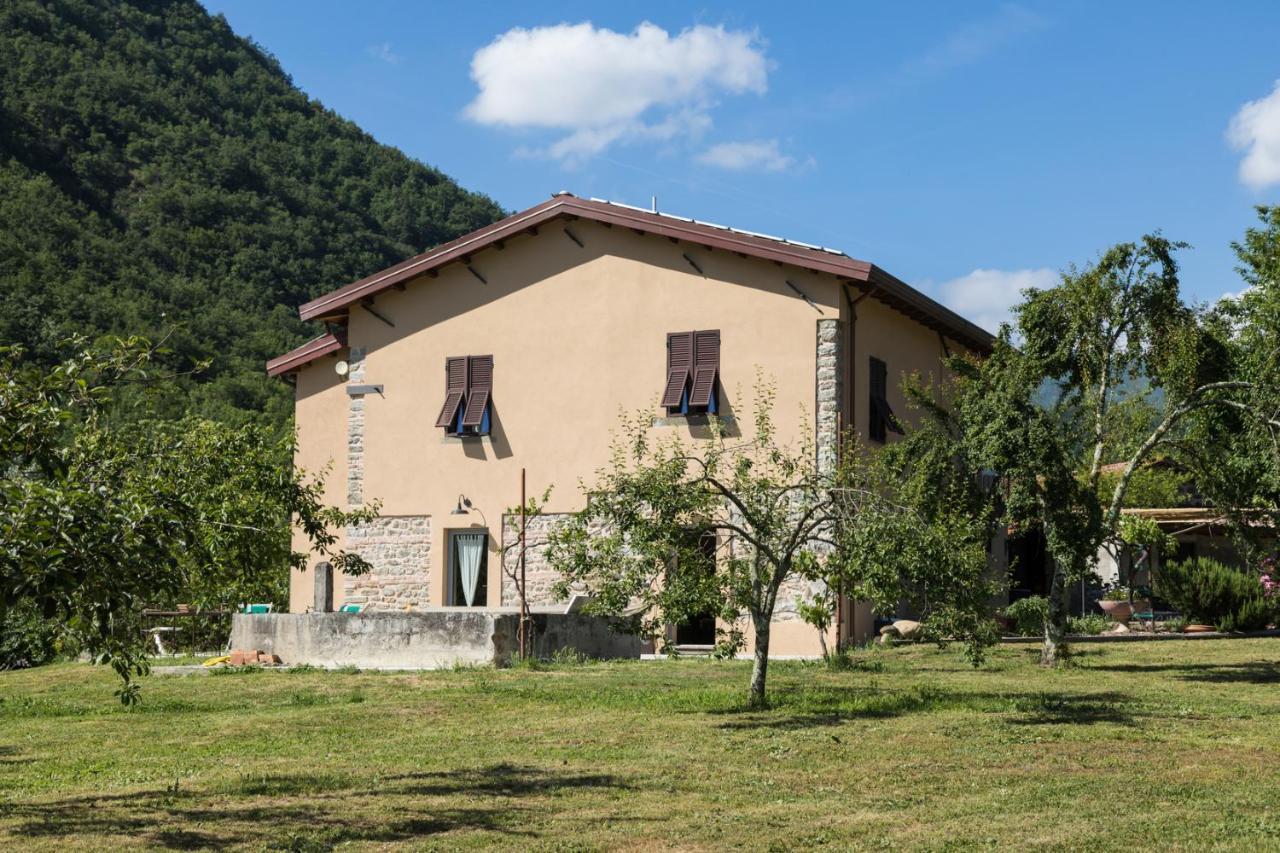 Podere Groppini Fivizzano Eksteriør bilde