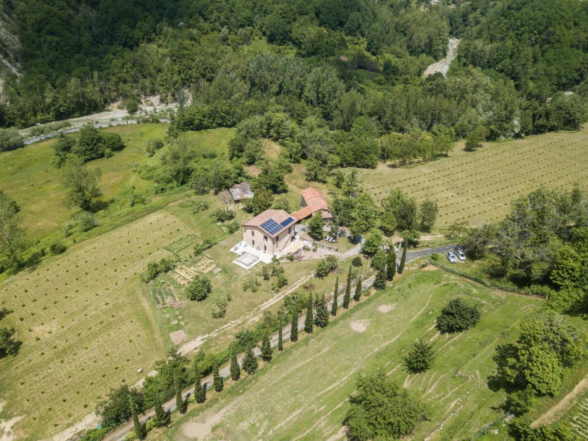 Podere Groppini Fivizzano Eksteriør bilde