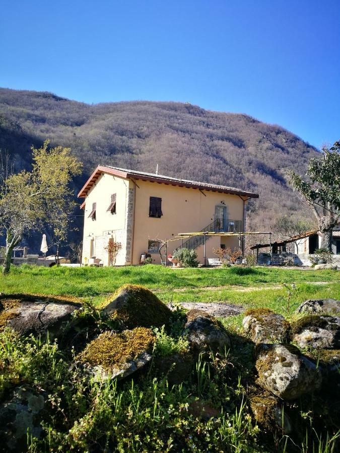Podere Groppini Fivizzano Eksteriør bilde